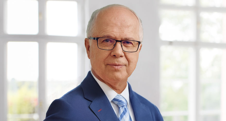 Dr. Frank Wetzling